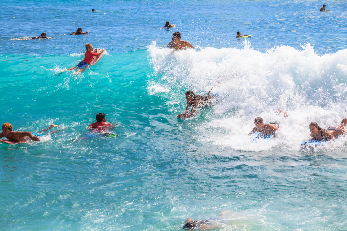 Surfing North Shore Oahu: A Complete Guide to Hawaii's Most Thrilling Waves