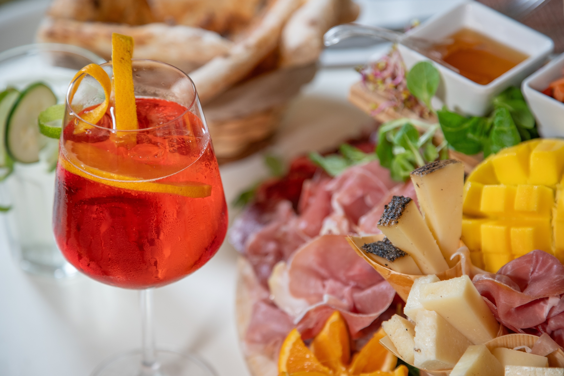 Aperitif in Milan