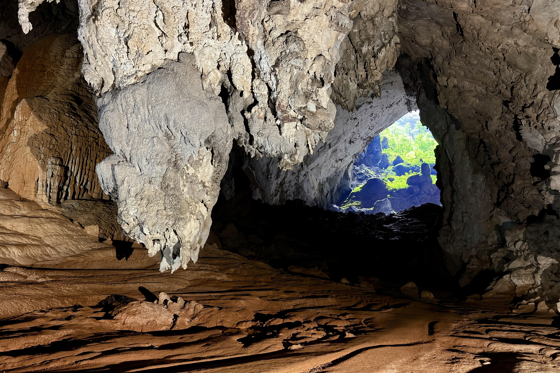 Vietnam, Son Doong